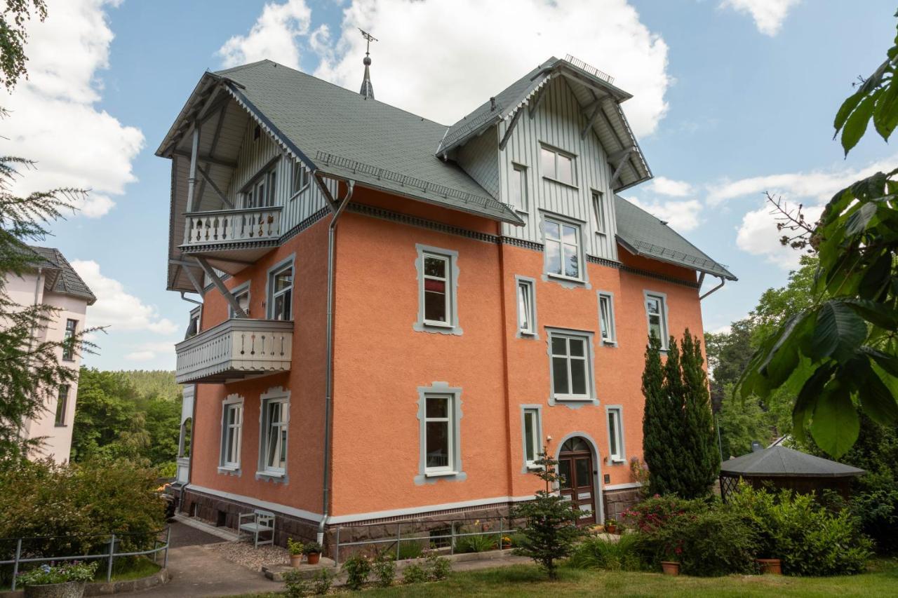 Moderne Ferienwohnung In Alter Villa Georgenthal  المظهر الخارجي الصورة