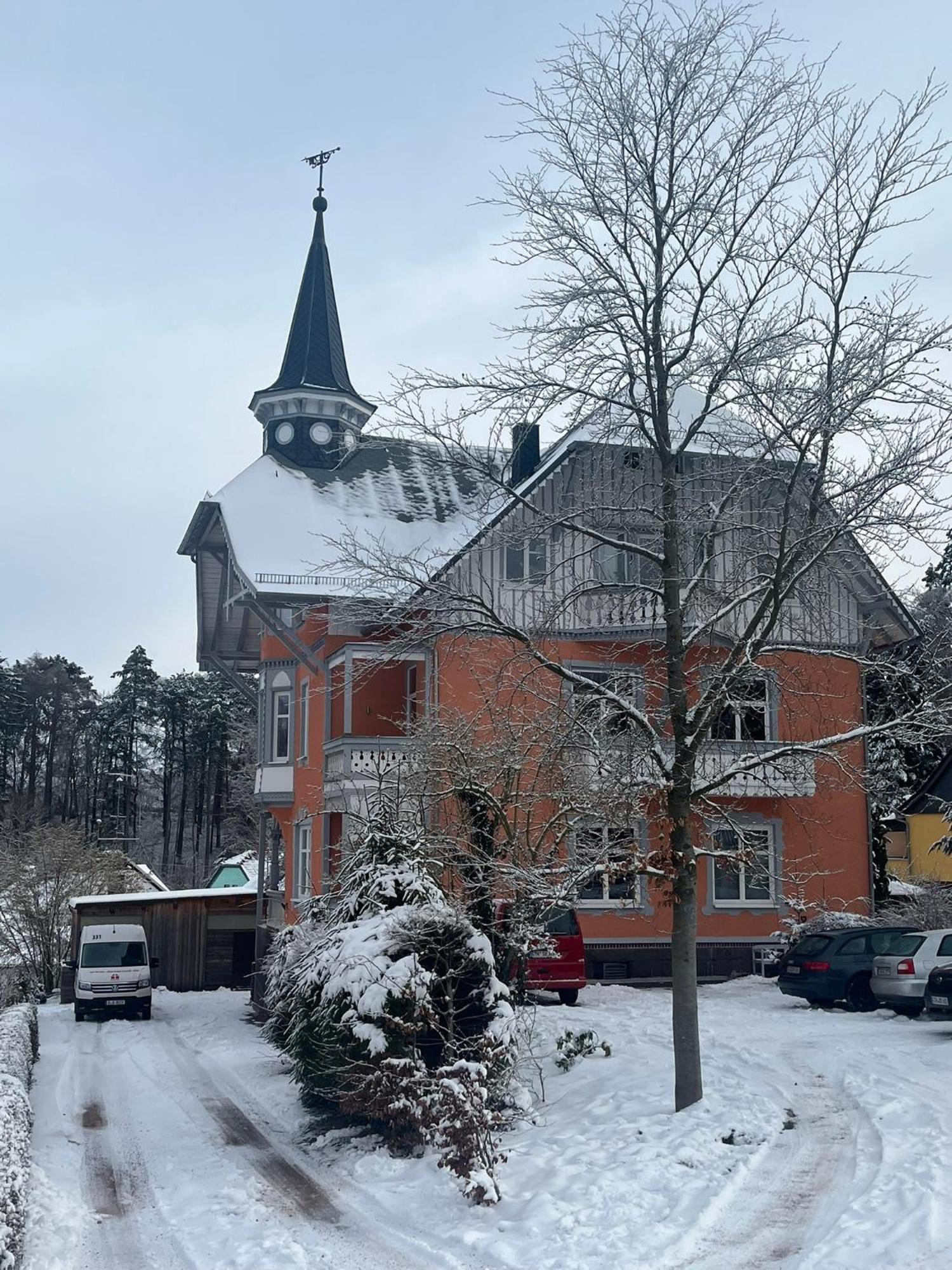 Moderne Ferienwohnung In Alter Villa Georgenthal  المظهر الخارجي الصورة