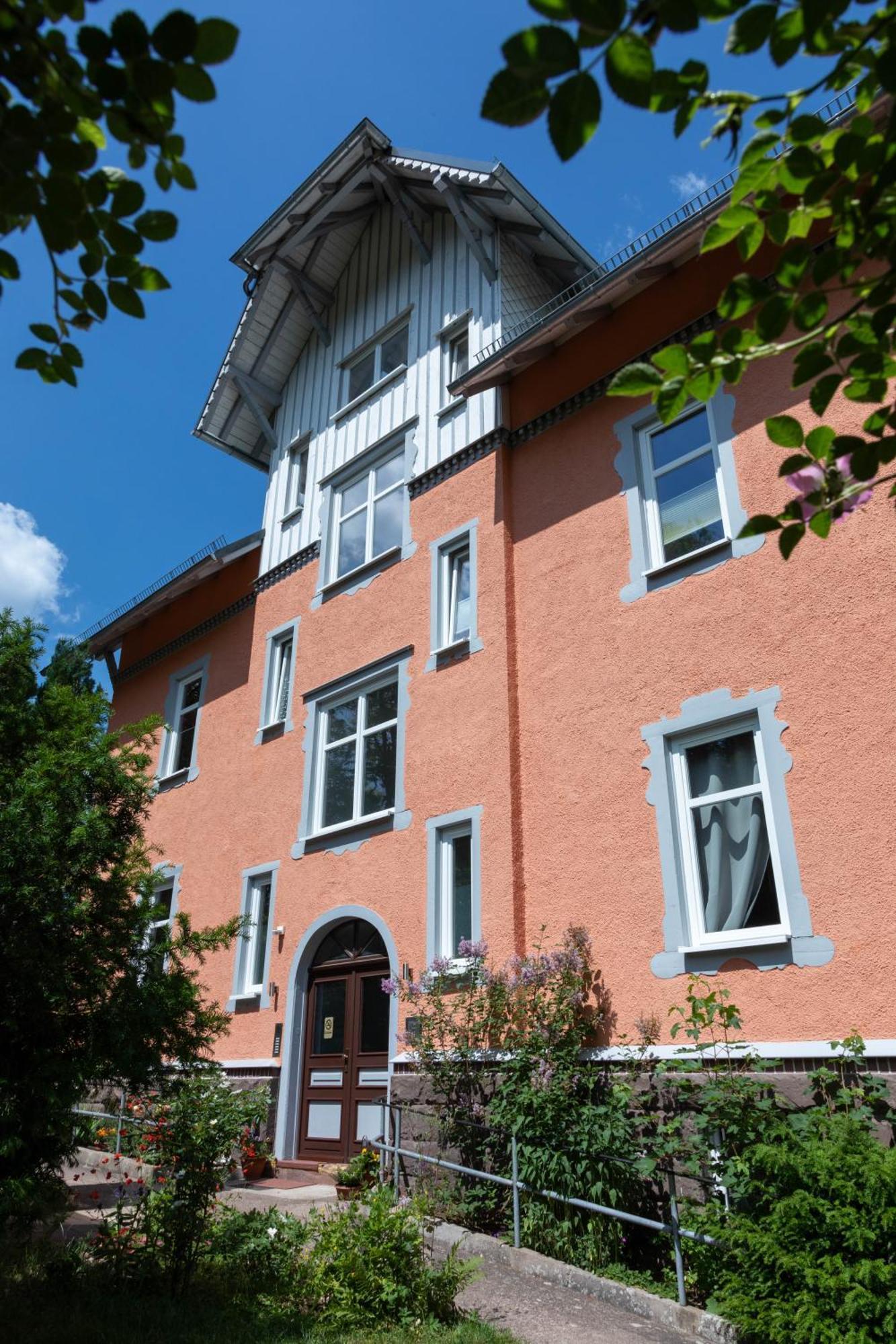 Moderne Ferienwohnung In Alter Villa Georgenthal  المظهر الخارجي الصورة